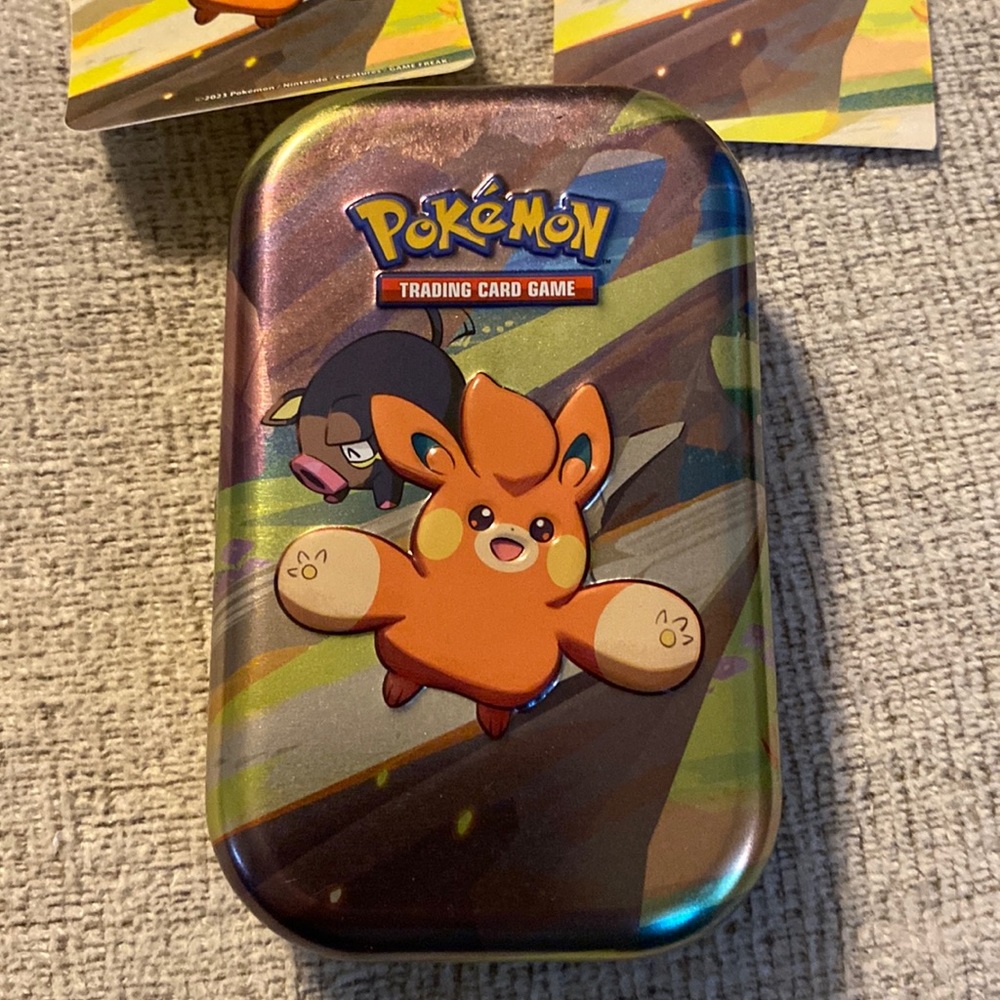 Pokémon mini tin. Paledea friends.